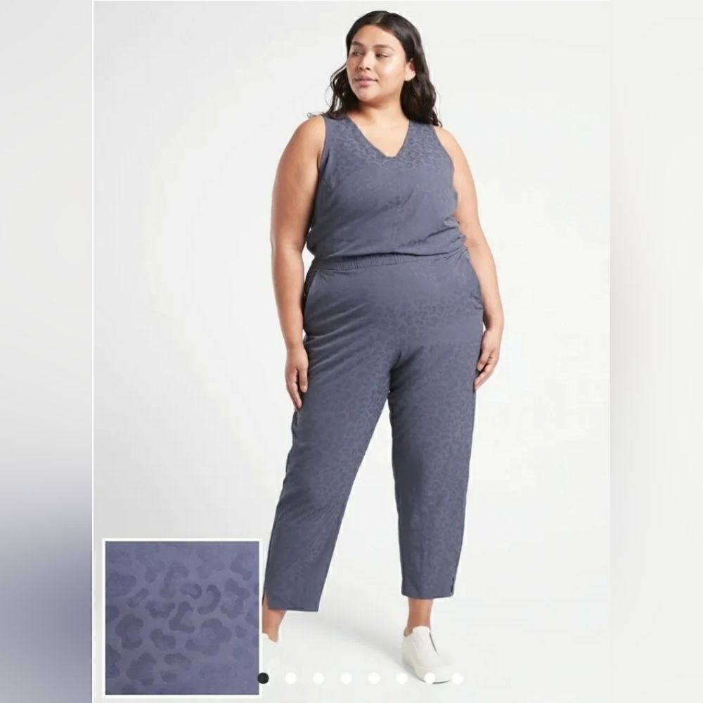 Athleta Brooklyn textured jumpsuit women's size 16 navy blue #981034 NWOT